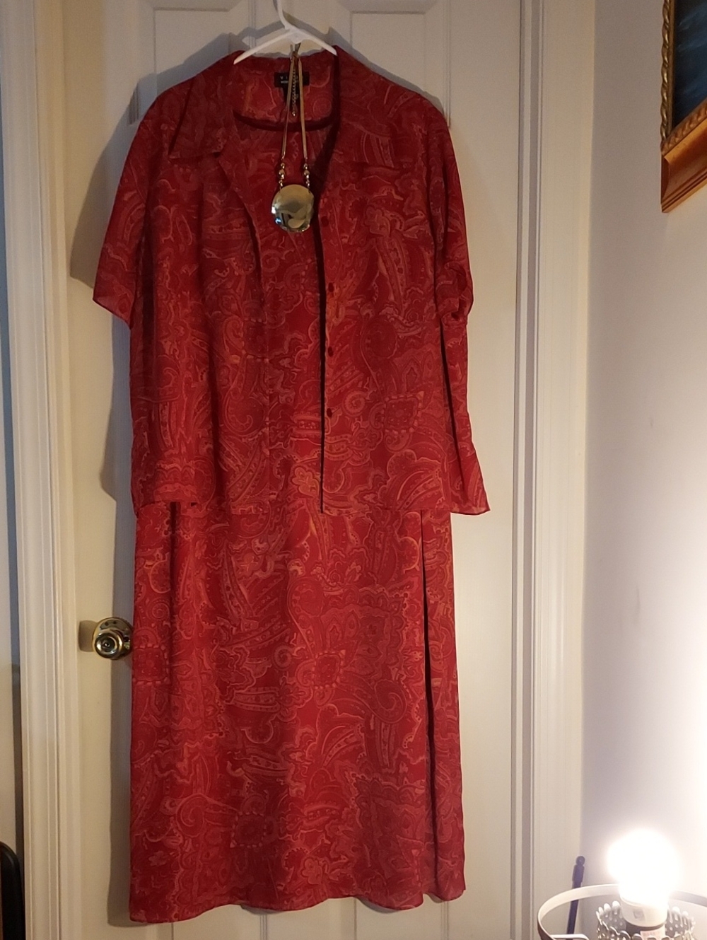 Red Sleeveless Paisley Shift Dress